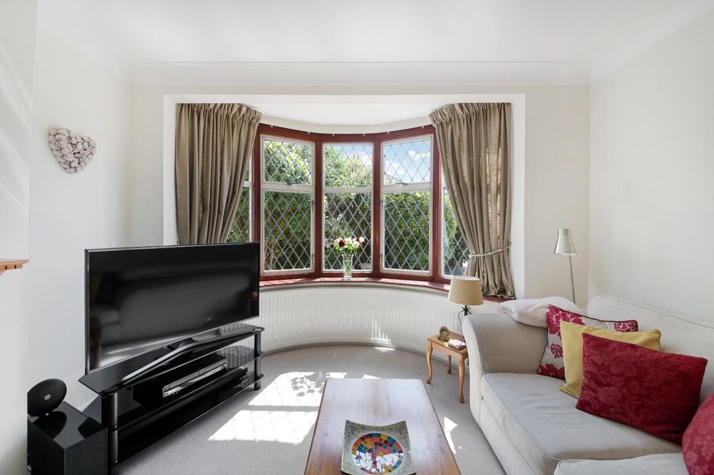 Additional image 14 of 4 bed semi-detached house for saleHighdown, Worcester Park KT4
