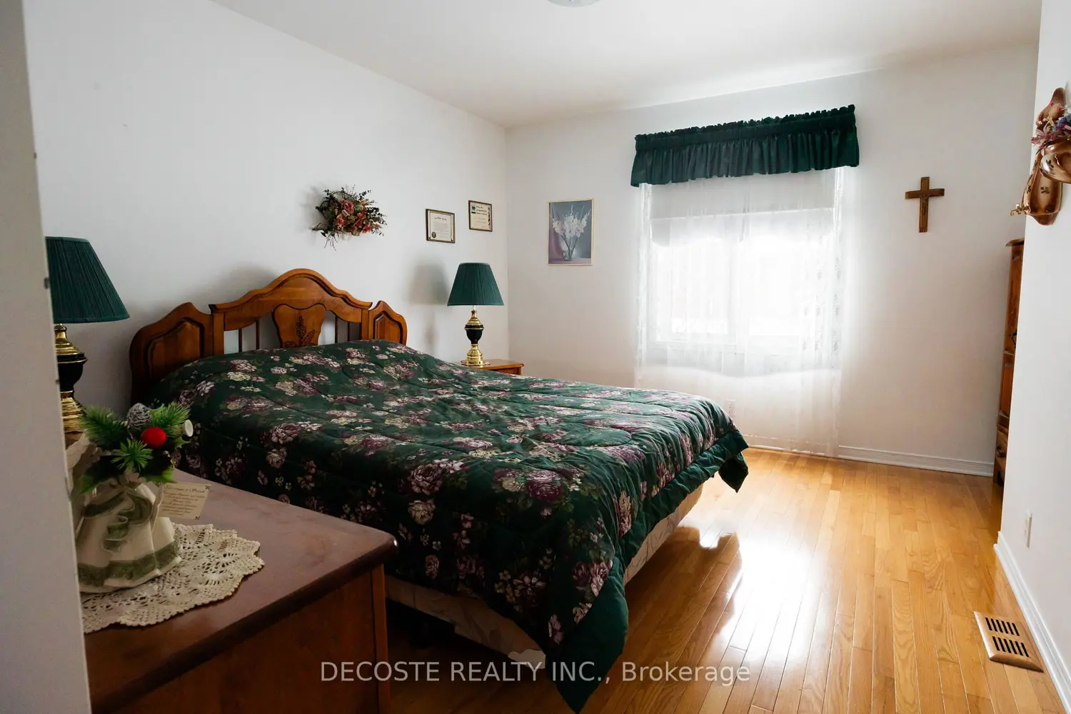 Additional image 12 of 35 Sandfield Avenue