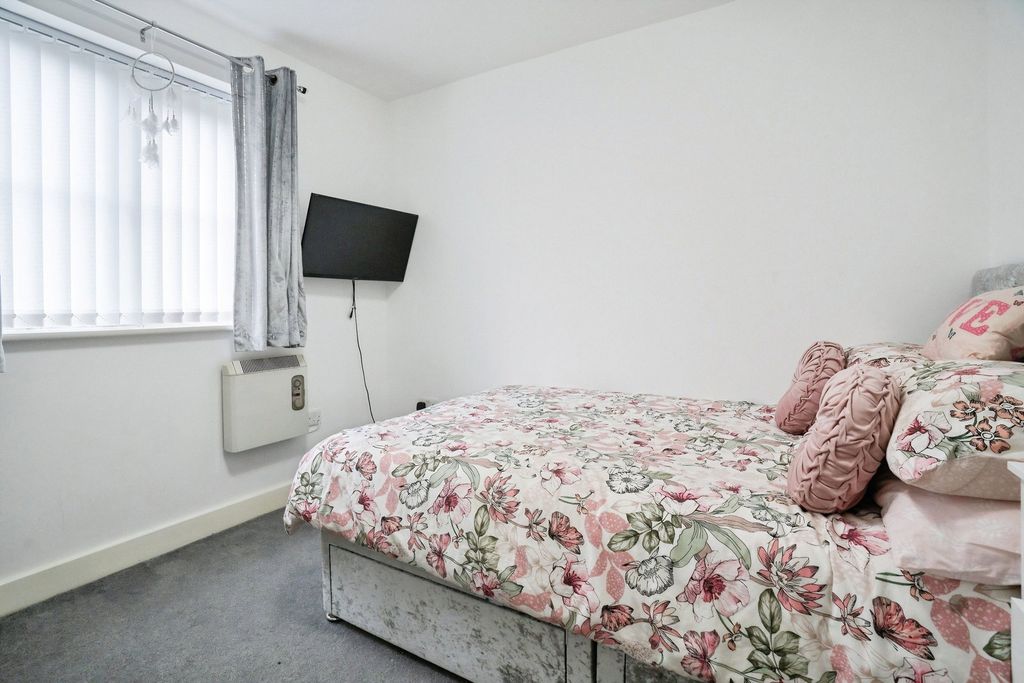 Additional image 11 of 2 bed flat for saleRivenmill Close, Widnes WA8