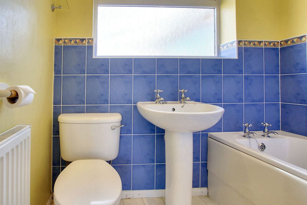 Additional image 24 of 4 bed semi-detached house for saleHidcote Road, Oadby LE2