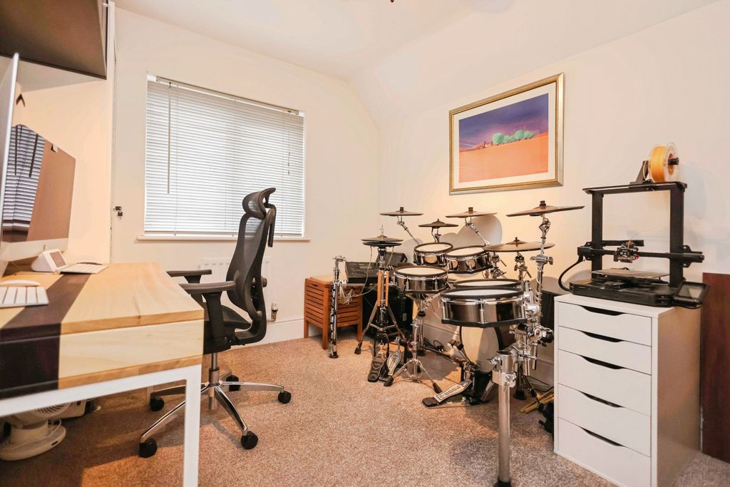 Additional image 31 of 4 bed detached house for saleIngram Avenue, Worcester WR2