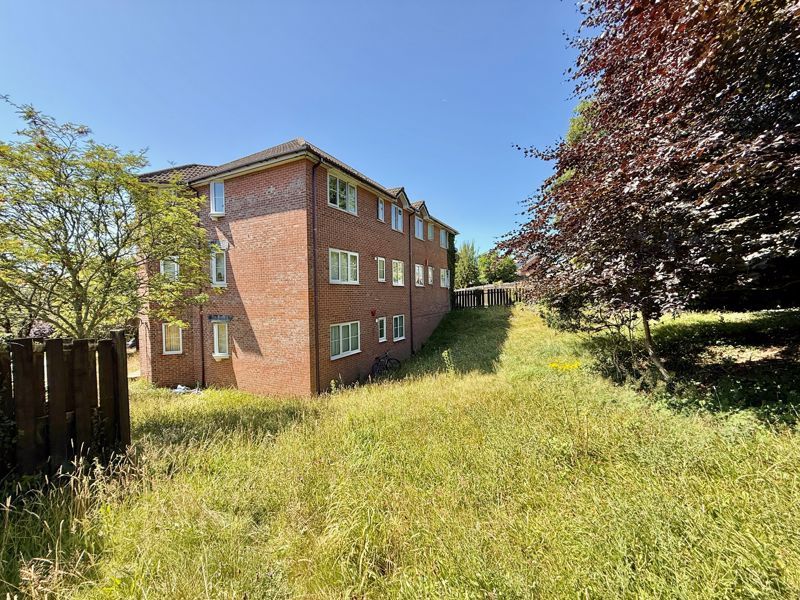 Additional image 18 of 2 bed flat for saleHolne Chase, Plymouth PL6