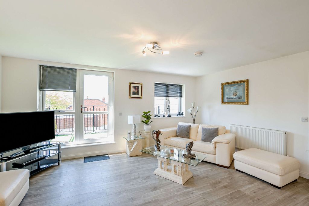 Additional image 3 of 1 bed flat for saleMilton Road, Portsmouth PO4