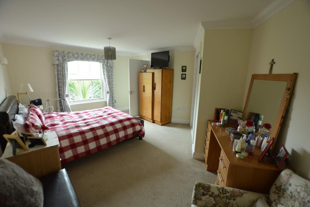 Additional image 21 of 2 bed flat for saleFleur De Lis, East Borough, Wimborne BH21