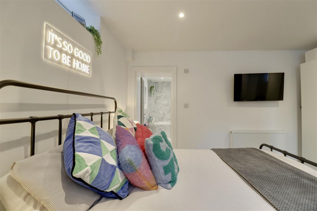 Additional image 8 of 1 bed flat for saleGovernors Walk, Portsmouth PO3