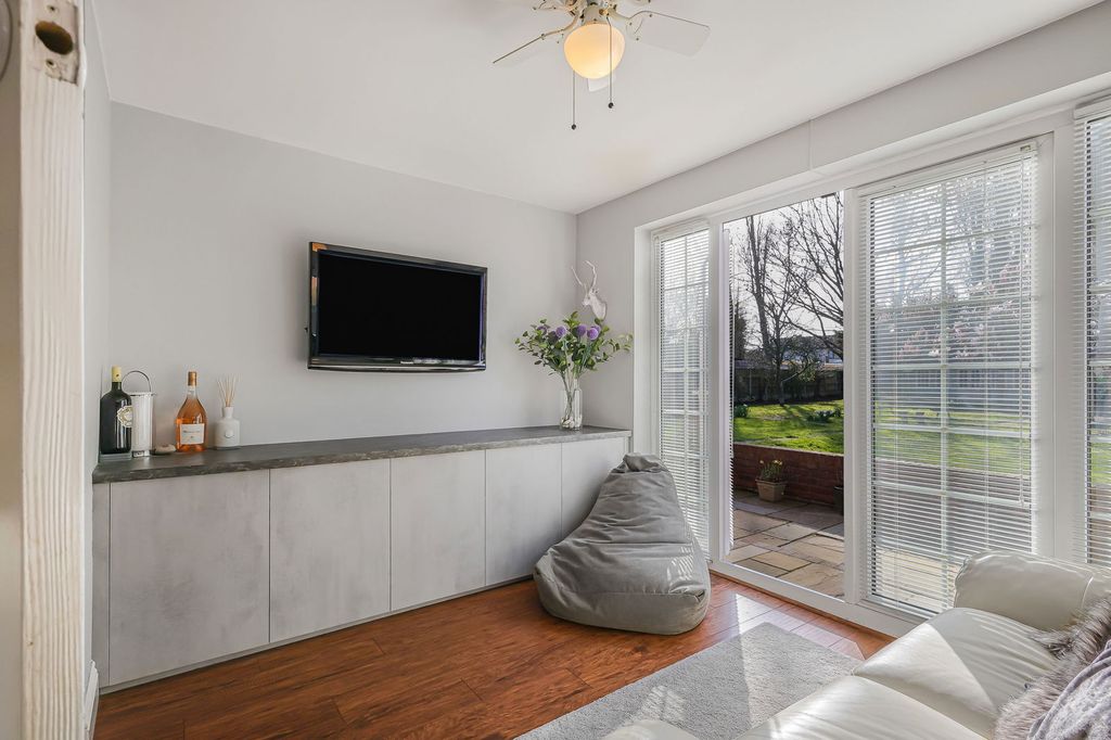 Additional image 14 of 5 bed detached house for saleSwan Lane, Wickford SS11