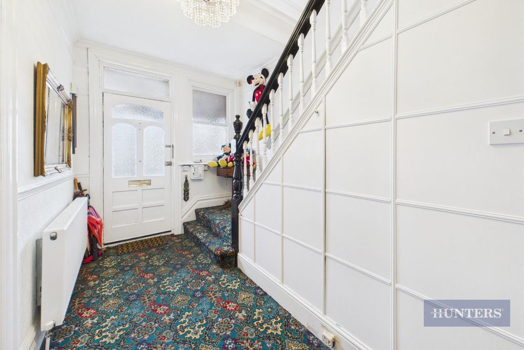 Additional image 11 of 4 bed semi-detached house for saleSt. James Road, Southampton SO15