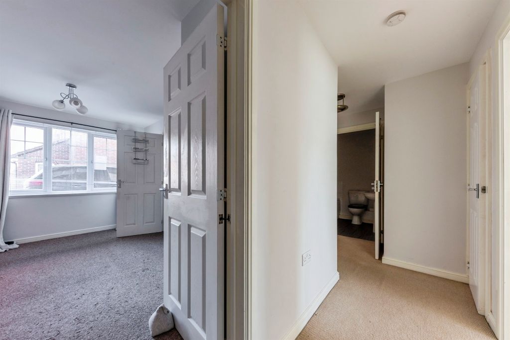 Additional image 7 of 2 bed flat for saleDexter Avenue, Grantham NG31