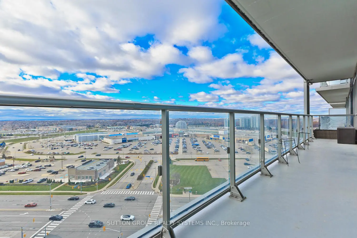 Additional image 19 of 4655 Metcalfe Avenue 1409