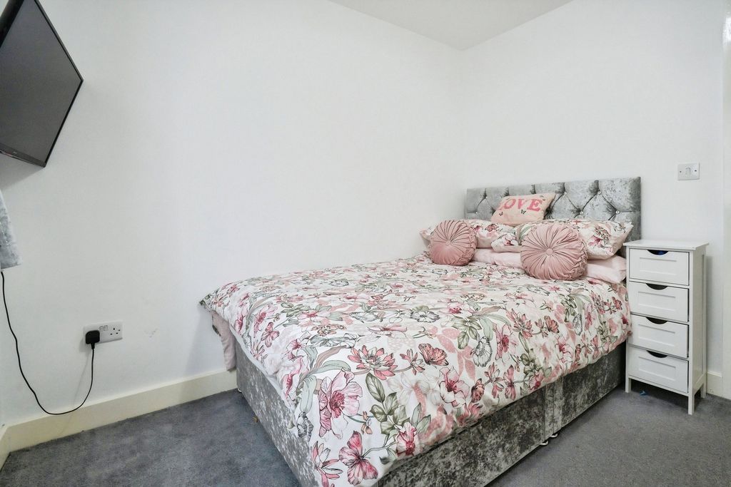 Additional image 10 of 2 bed flat for saleRivenmill Close, Widnes WA8