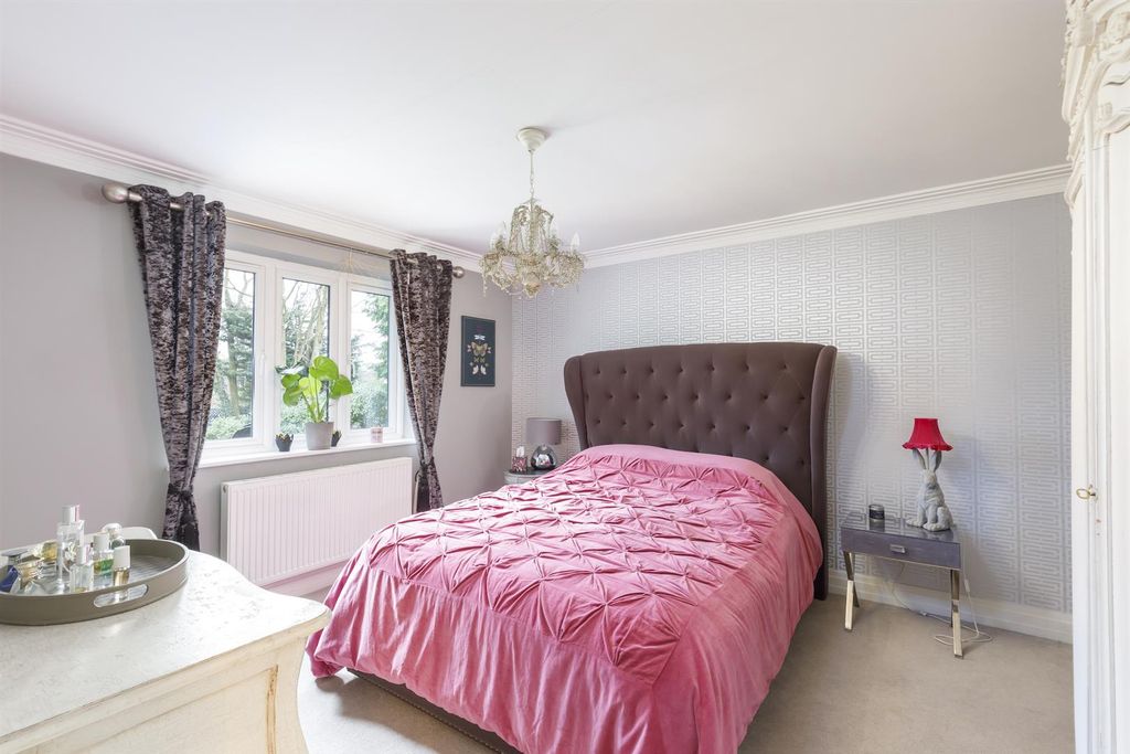 Additional image 21 of 4 bed detached house for saleSchool Road, Windlesham GU20