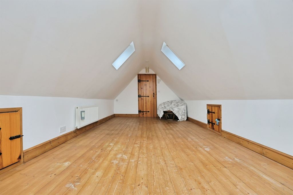Additional image 13 of 4 bed detached bungalow for saleBellrope Lane, Wymondham NR18