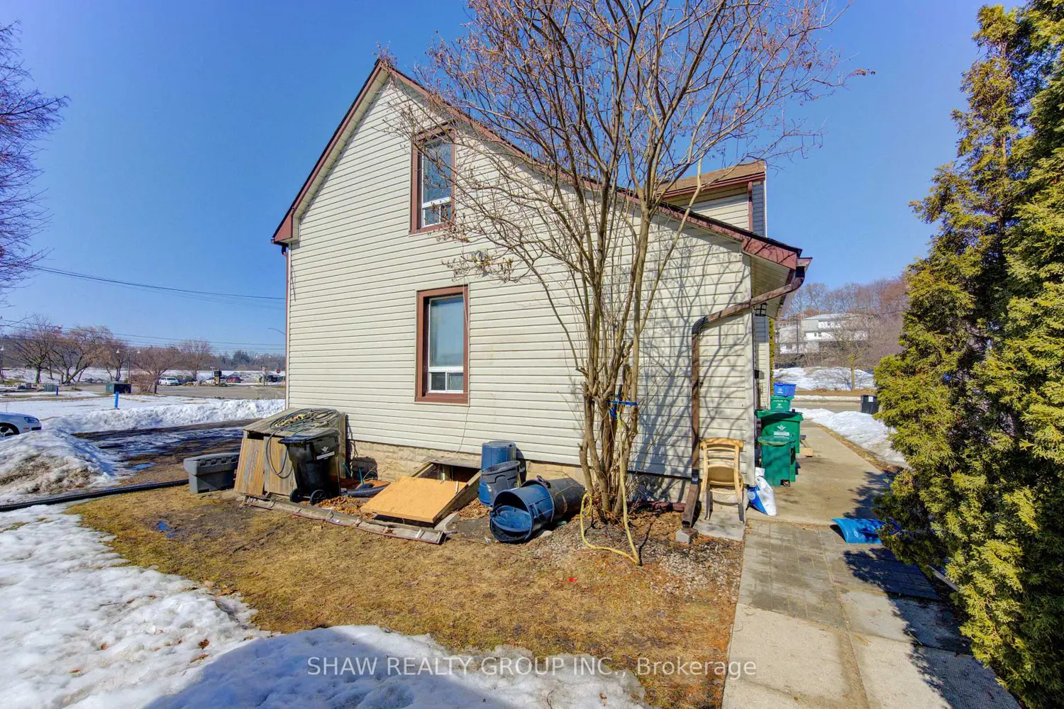 Additional image 6 of 11 Simcoe Street
