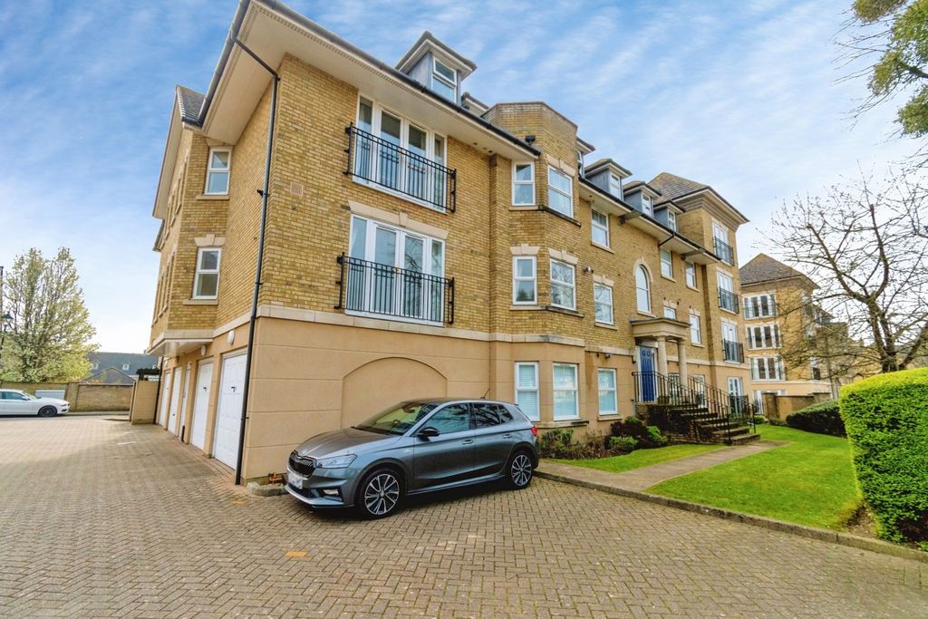 2 bed flat for saleMarshall Square, Banister Park, Southampton, Hampshire SO15