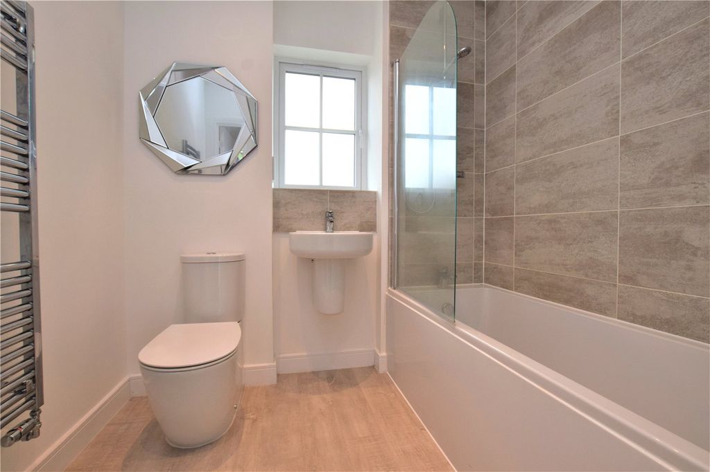 Additional image 3 of 1 bed flat for saleButcher Row, Witham, Essex CM8
