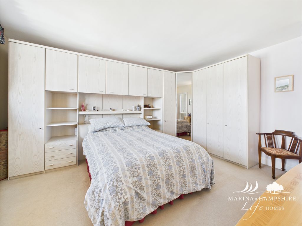 Additional image 6 of 2 bed flat for salePort Way, Port Solent, Portsmouth PO6