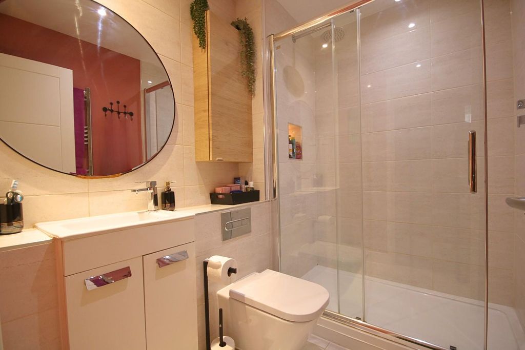 Additional image 9 of 2 bed flat for saleThe Foundry, Ashford TW15