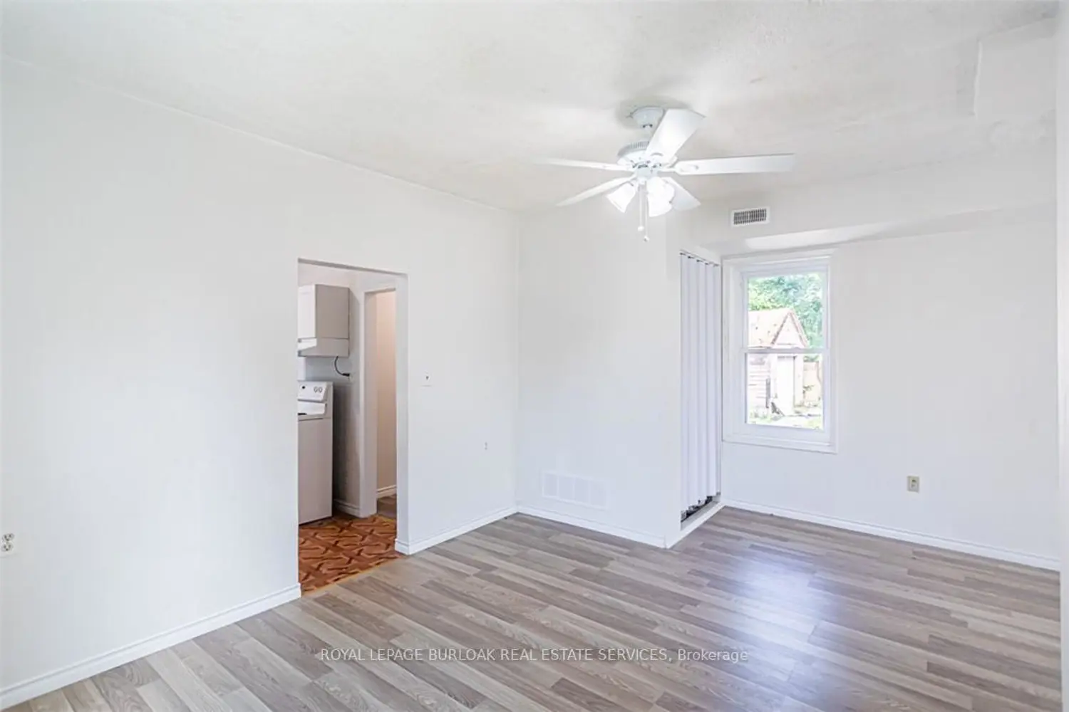 Additional image 6 of 2712 Upper James Street