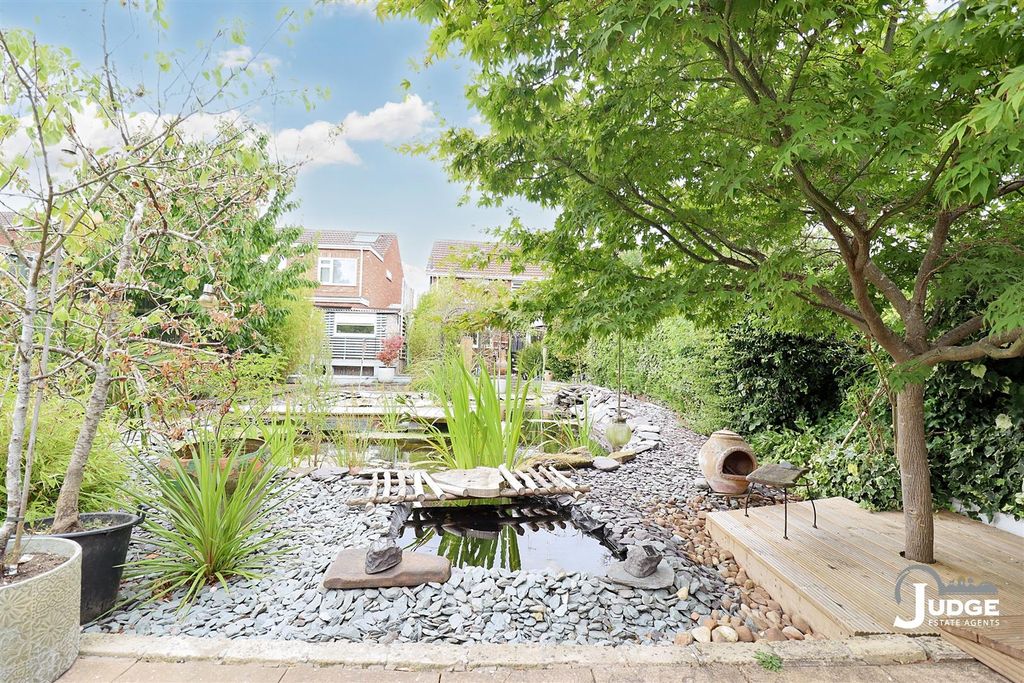 Additional image 39 of 3 bed semi-detached house for saleLedwell Drive, Glenfield, Leicester LE3