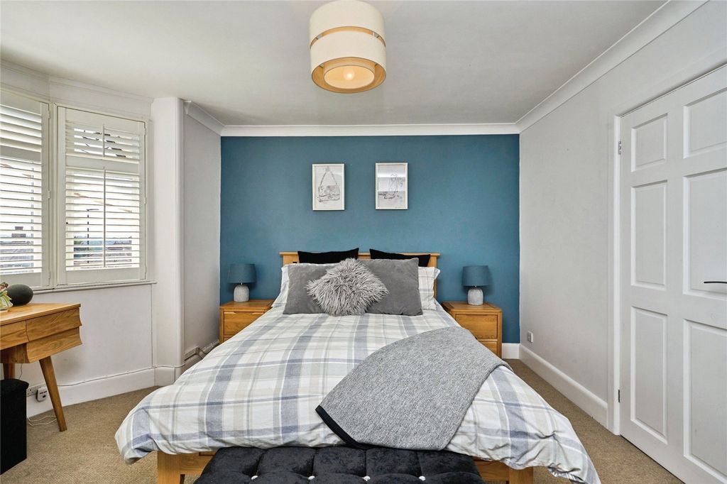 Additional image 12 of 4 bed detached house for saleHorsebridge Hill, Newport, Isle Of Wight PO30