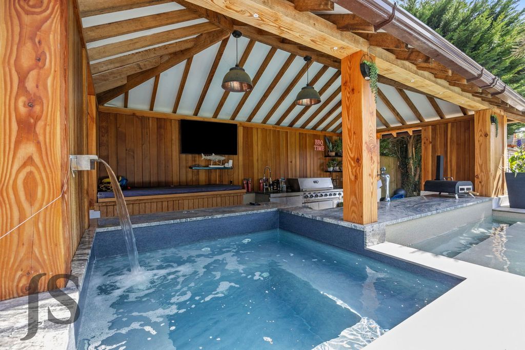 Additional image 24 of 6 bed detached house for saleMill Lane, High Salvington, Worthing BN13