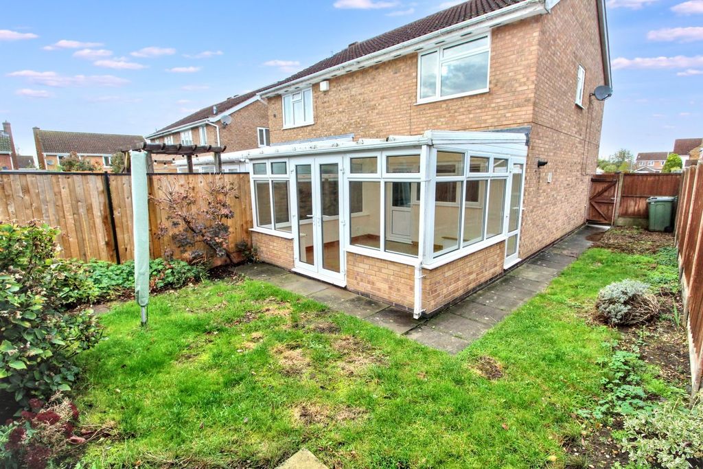Additional image 2 of 3 bed semi-detached house for salePawley Close, Whetstone, Leicester LE8