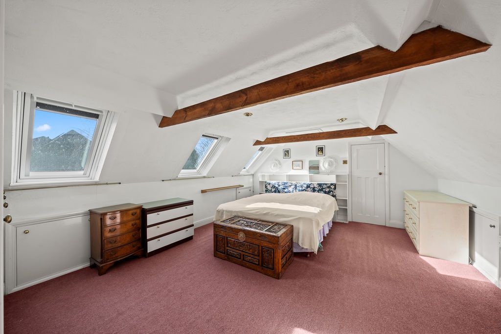 Additional image 17 of 3 bed detached house for saleKingsmead Avenue, Worcester Park KT4