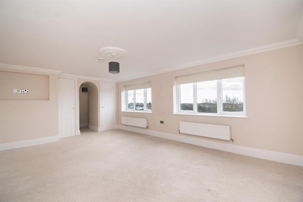 Additional image 2 of 2 bed flat for saleThe Ridge, Hastings TN34