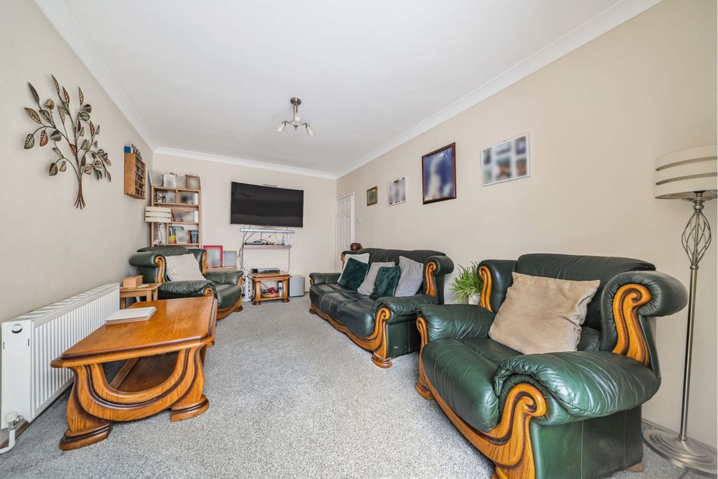 Additional image 6 of 2 bed detached bungalow for saleWoodmill Lane, Southampton SO18