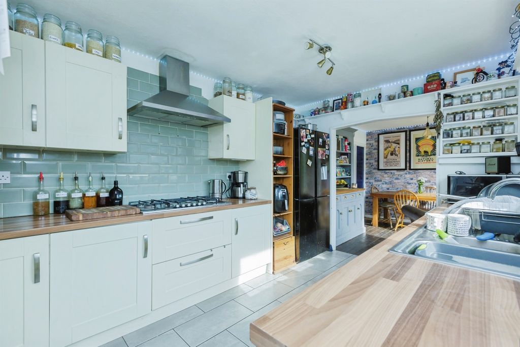 Additional image 2 of 3 bed detached house for saleLeicester Road, Sapcote, Leicester LE9