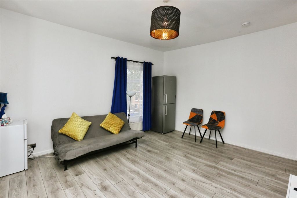 Additional image 14 of 1 bed flat for saleWestridge Road, Southampton, Hampshire SO17