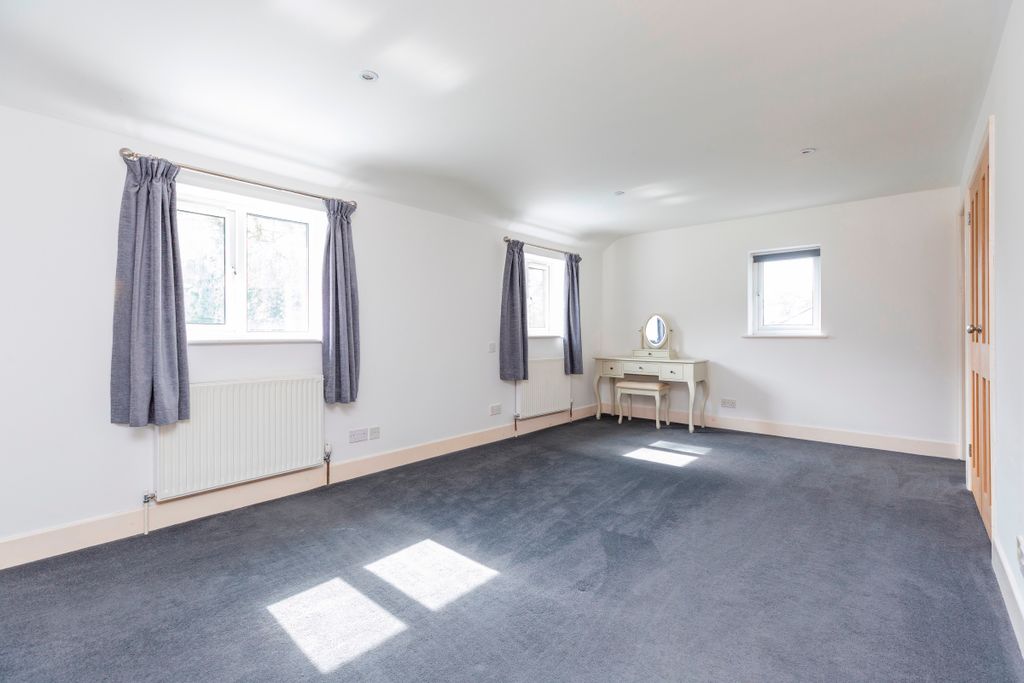 Additional image 7 of 4 bed detached house for saleOaktrees, Wyke Road, Gillingham SP8