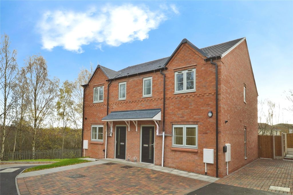 3 bed semi-detached house for saleKilnstone Close, Church Gresley, Swadlincote, Derbyshire DE11