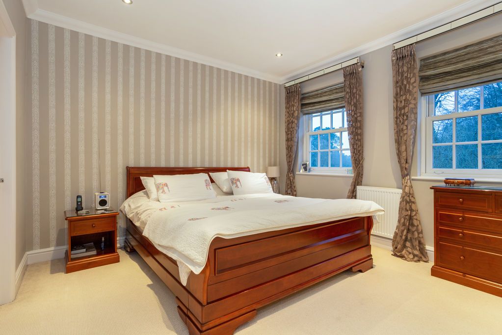 Additional image 13 of 3 bed terraced house for saleSnows Ride, Windlesham GU20