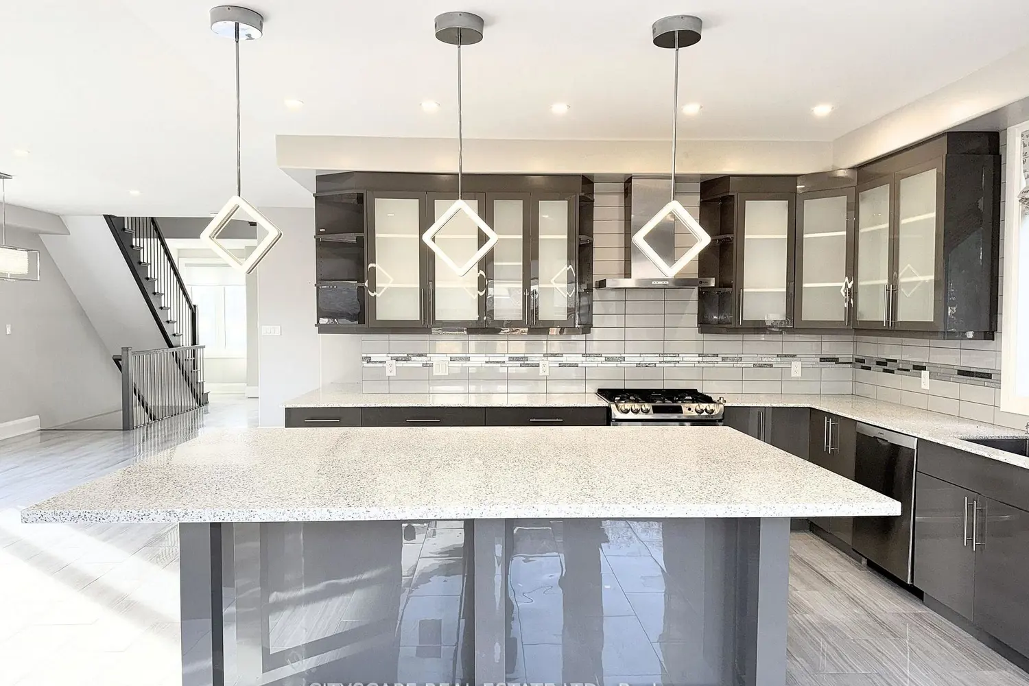 Additional image 6 of 5074 Kalar Road
