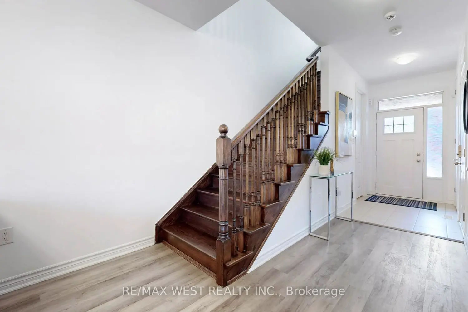 Additional image 5 of 902 Sumac Crescent