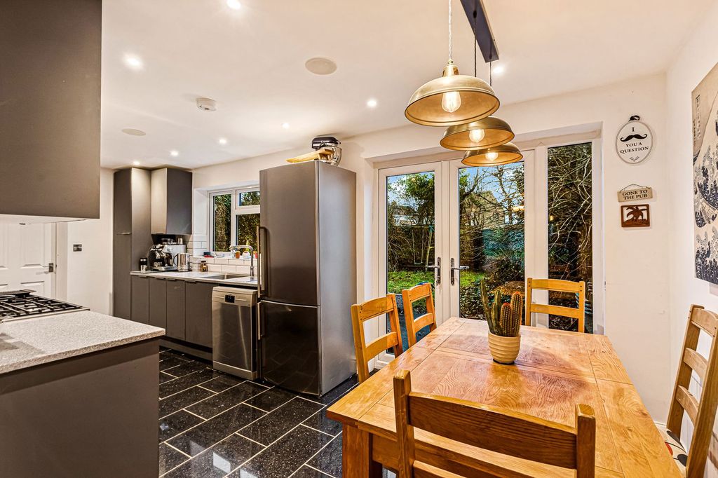 Additional image 4 of 5 bed semi-detached house for saleAmbion Rise, Market Bosworth CV13