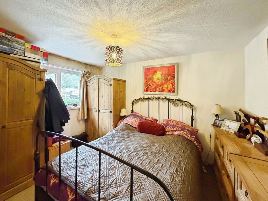 Additional image 6 of 3 bed semi-detached house for saleDunvegan Drive, Southampton SO16