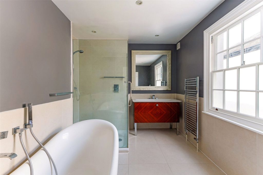 Additional image 19 of 4 bed terraced house for saleKings Road, Windsor, Berkshire SL4