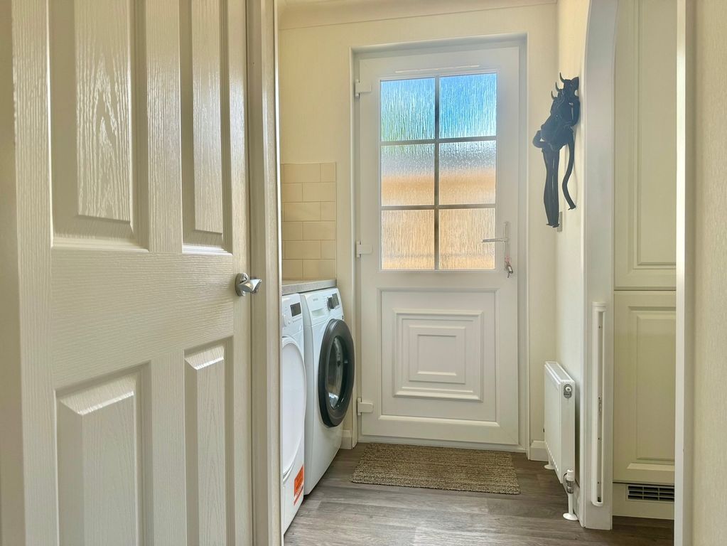 Additional image 13 of 3 bed mobile/park home for saleDevon Oaks Park, Yelverton PL20