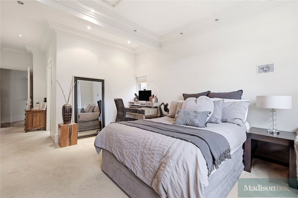 Additional image 24 of 5 bed detached house for saleMonkhams Lane, Woodford Green IG8
