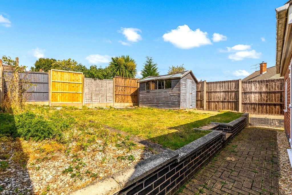 Additional image 23 of 5 bed bungalow for saleDovedale Road, Thurmaston, Leicester, Leicestershire LE4