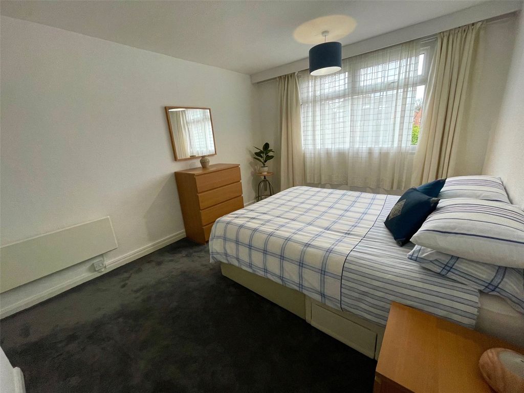 Additional image 20 of 2 bed flat for saleQueens Road, Wilmslow, Cheshire SK9