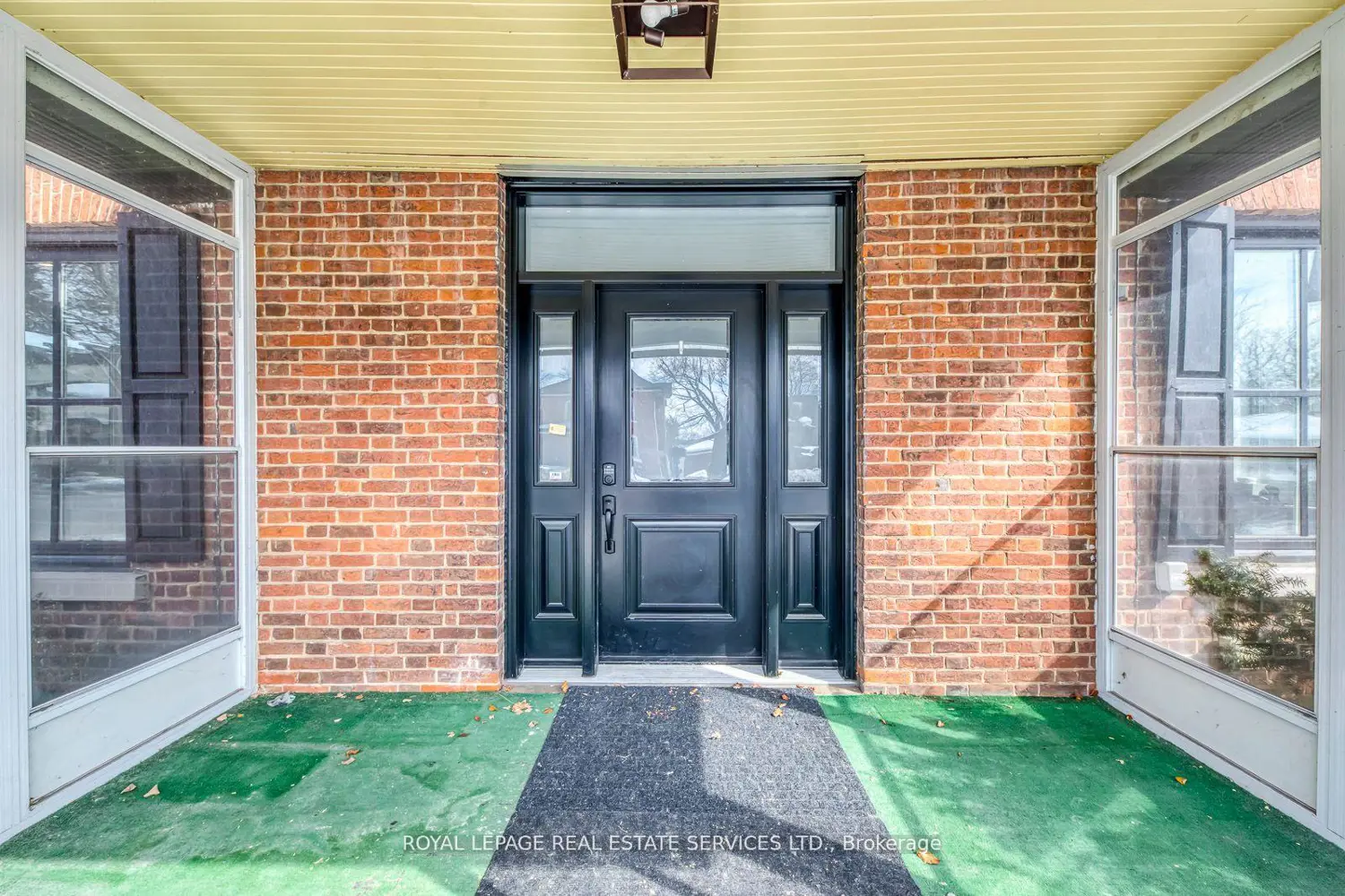 317 Queen Street