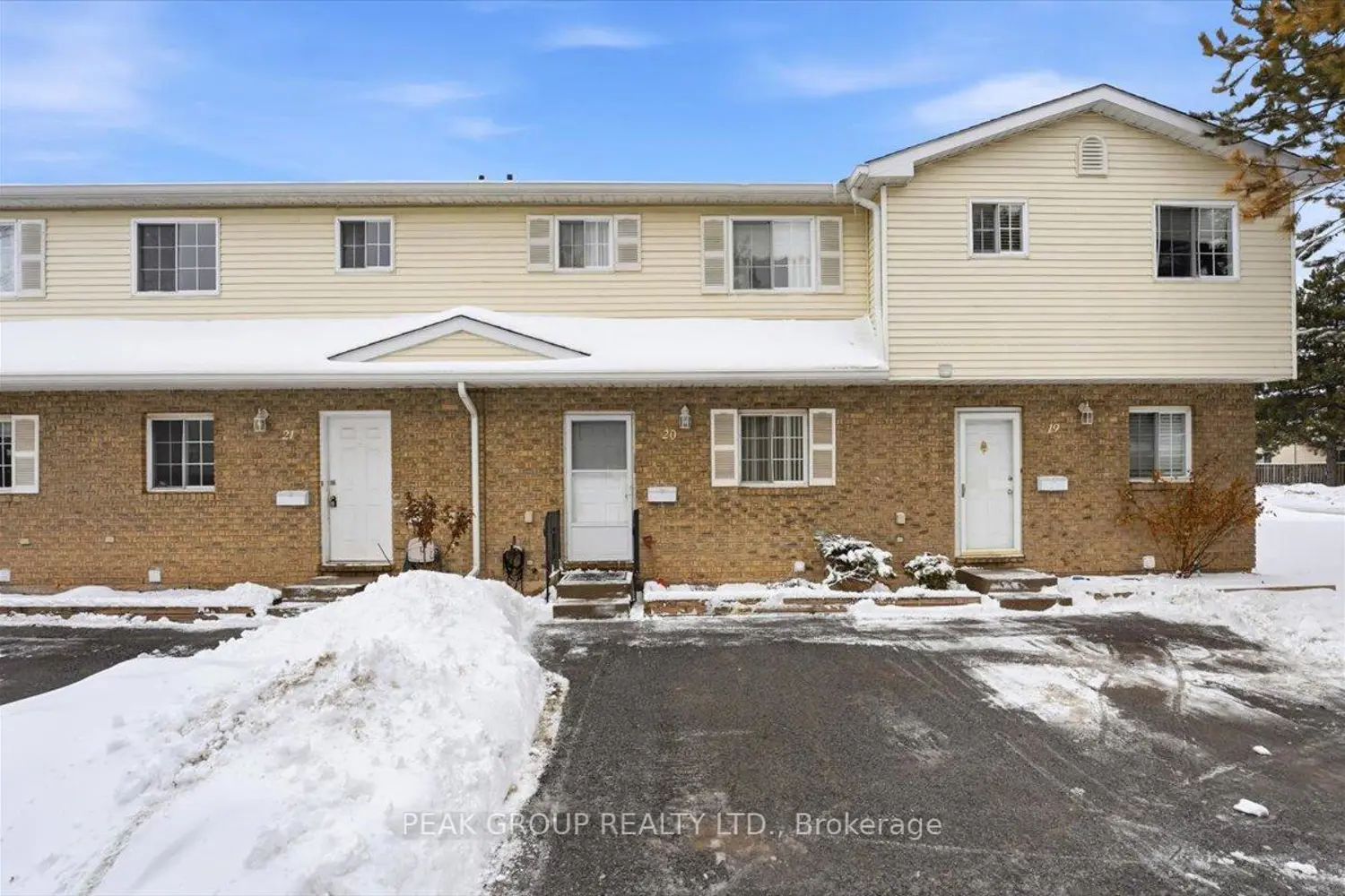 8136 Coventry Road 20