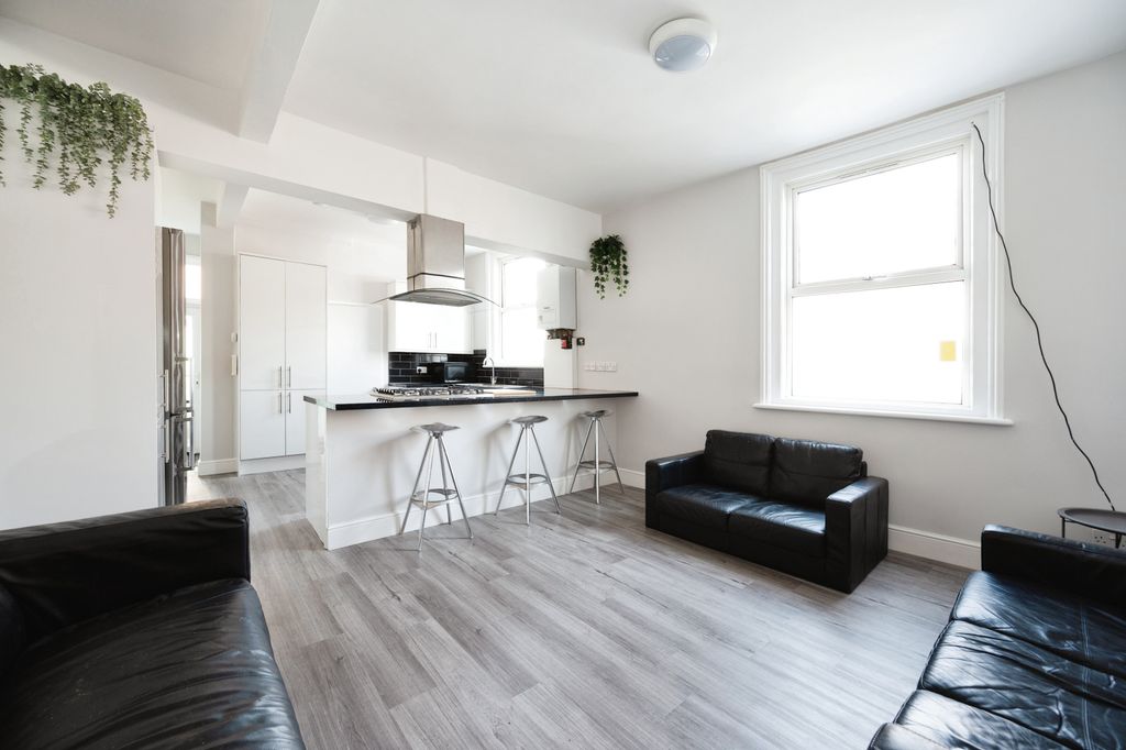Additional image 2 of 9 bed terraced house for saleSt. Davids Road, Southsea, Hampshire PO5