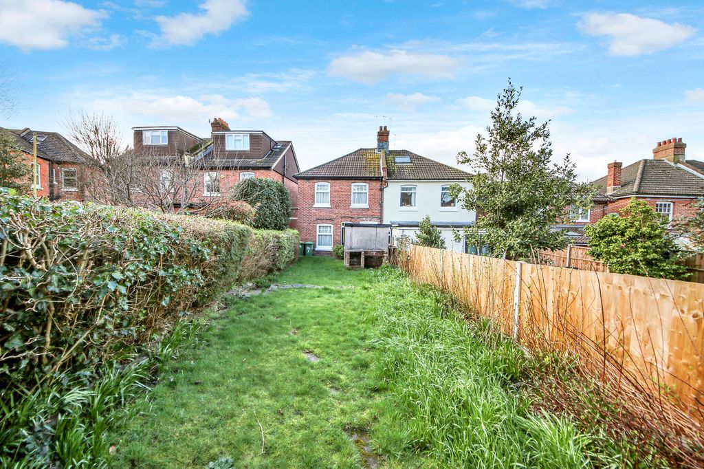 Additional image 12 of 3 bed semi-detached house for saleAsh Tree Road, Bitterne Park SO18