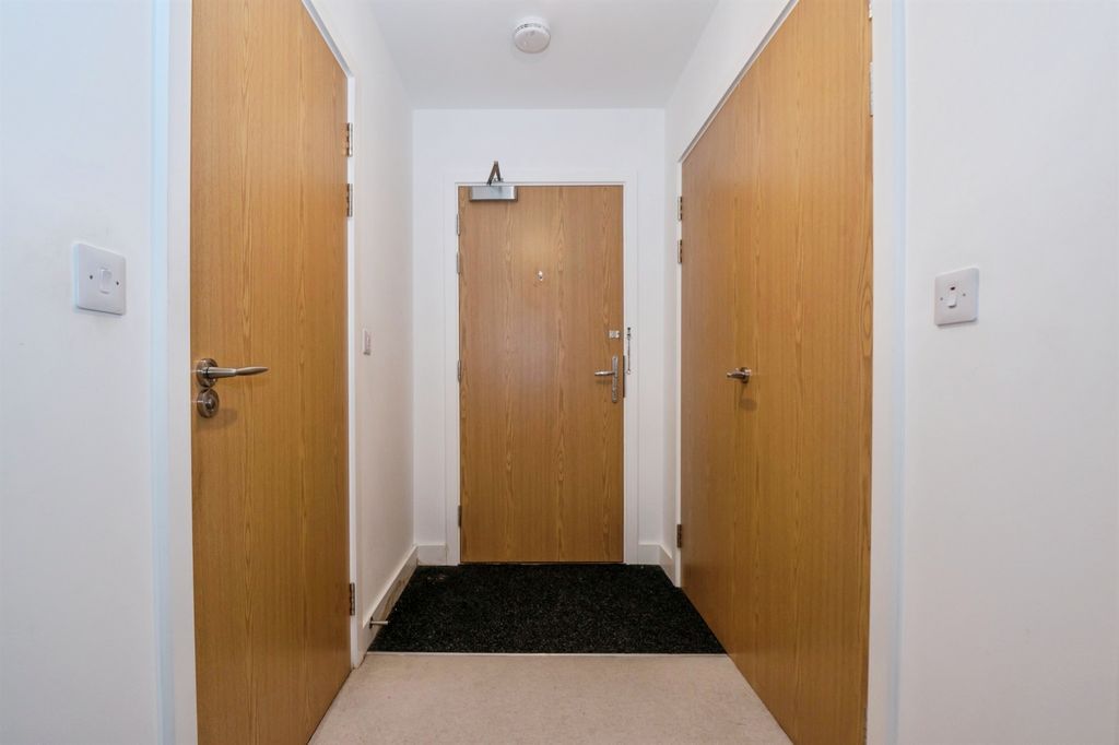 Additional image 9 of 1 bed flat for saleJohn Thornycroft Road, Southampton SO19