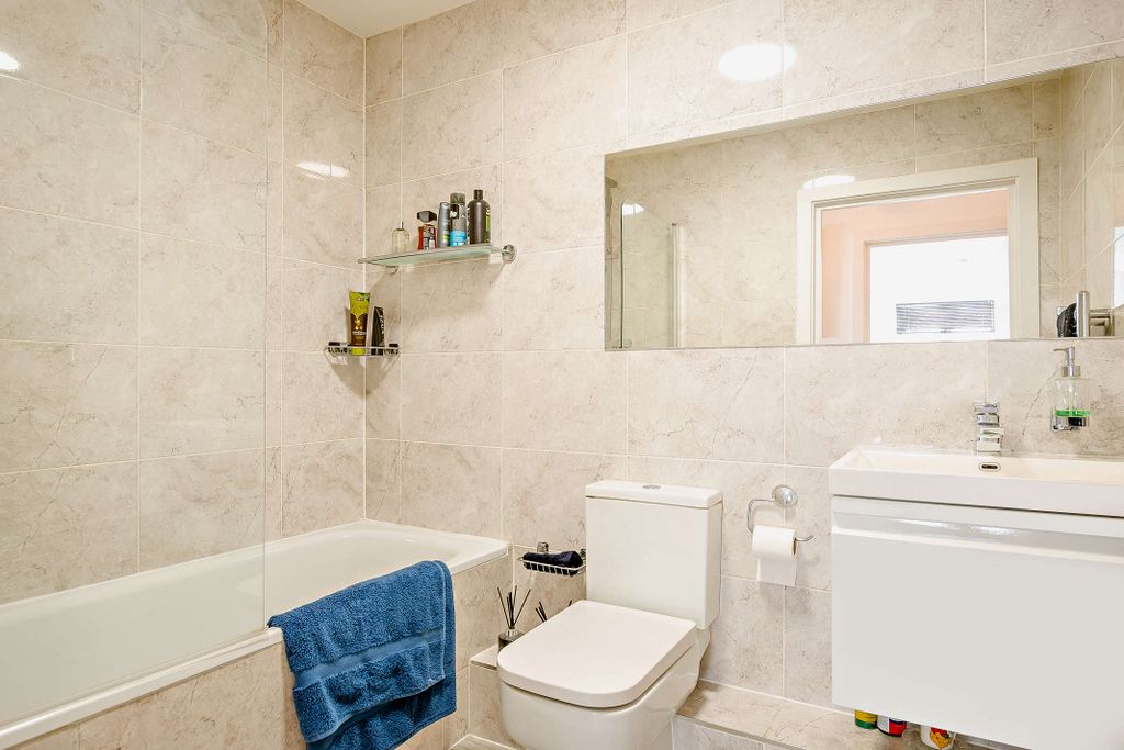 Additional image 12 of 1 bed flat for saleMilton Road, Portsmouth PO4