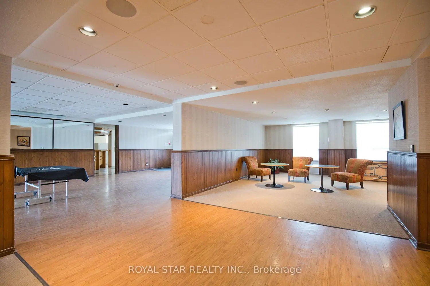 Additional image 17 of 1535 Lakeshore Road 1607